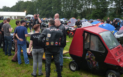 Alfsee2011_11.jpg (143.67 KiB) 6000 mal betrachtet Freibier auf dem Platz