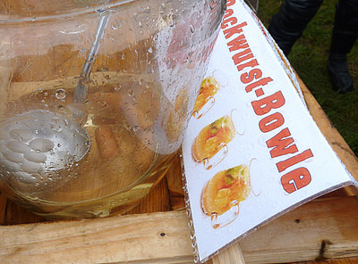 Alfsee2011_14.jpg (142.7 KiB) 5236 mal betrachtet Bockwurstbowle ...